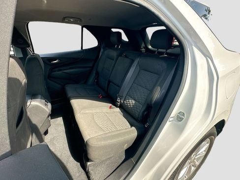 Used 2020 Chevrolet Equinox LT FWD image 20