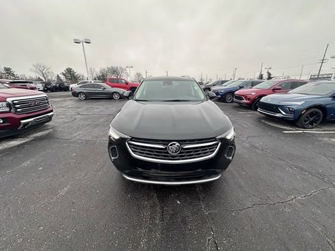 Used 2022 Buick Envision Essence w/ Safety Package image 8