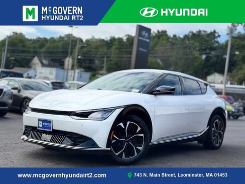 Used 2023 Kia EV6 Wind RWD image 1