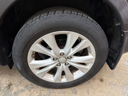 Used 2015 Toyota RAV4 Limited AWD/4WD image 6