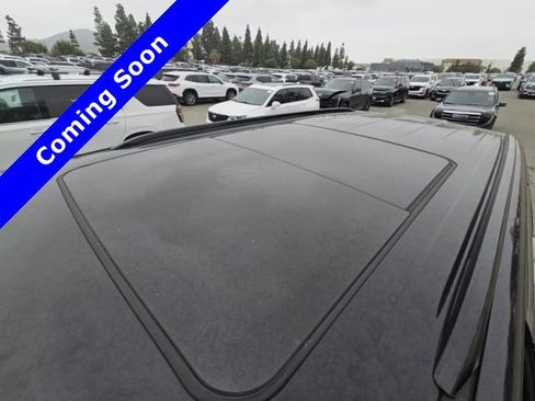 Used 2023 Cadillac Escalade Sport AWD/4WD image 10