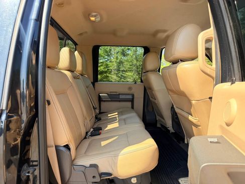 Used 2012 Ford F250 Lariat w/ Chrome Pkg AWD/4WD image 26
