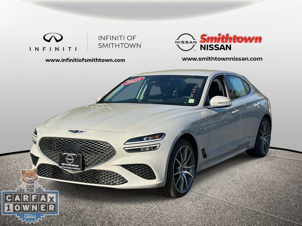 Used 2025 Genesis G70 2.5T AWD/4WD image 3