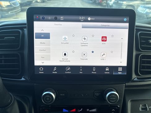 New 2026 RAM ProMaster 3500 w/ Premium Convenience Group image 25