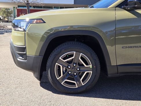New 2026 Jeep Cherokee Laredo AWD/4WD image 6