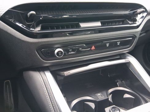 Used 2025 BMW M440i image 26