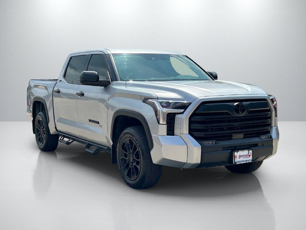 Used 2024 Toyota Tundra SR5 AWD/4WD image 3