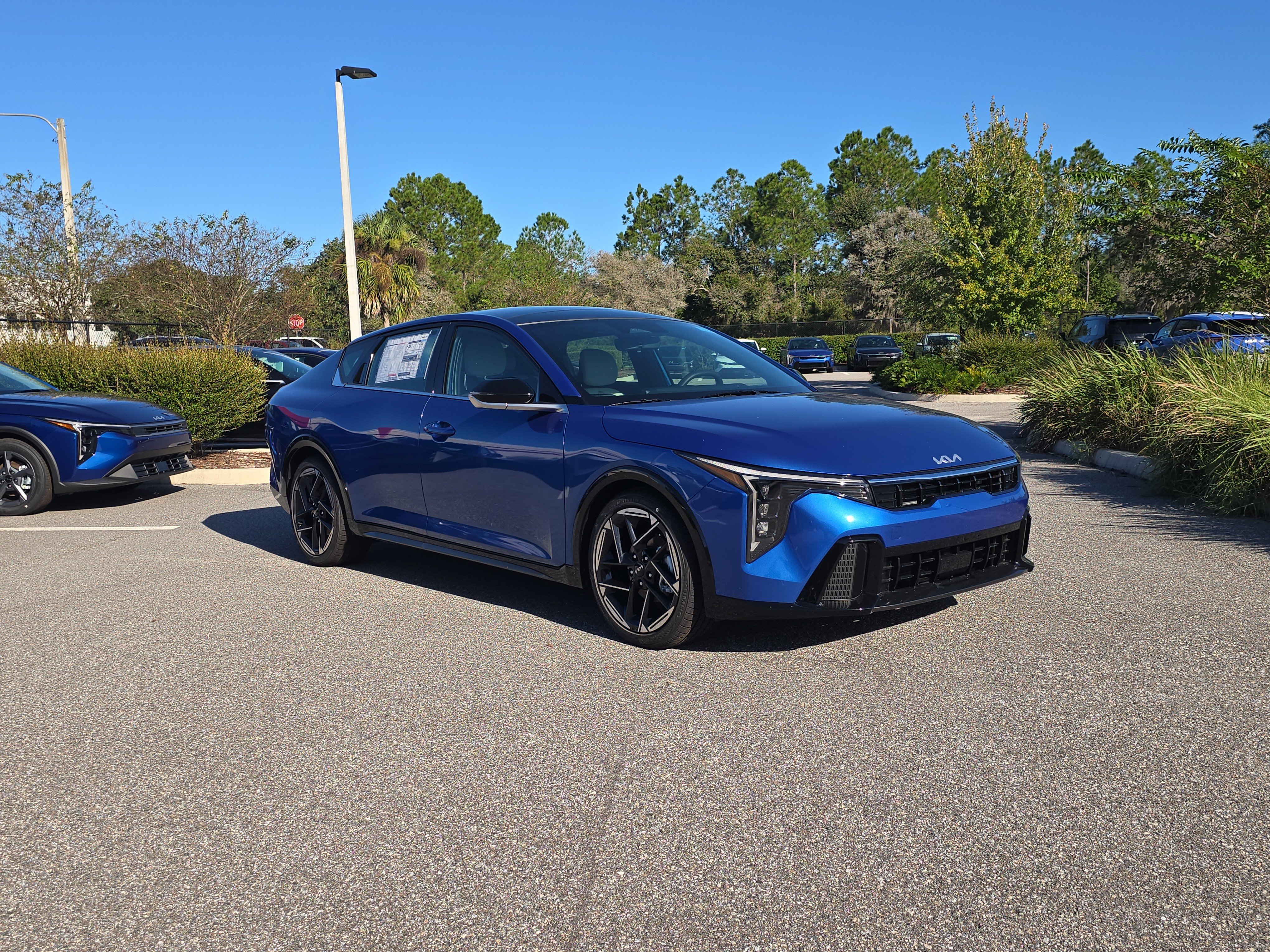 New 2026 Kia K4 EX w/ GT-Line Premium Package FWD image 2