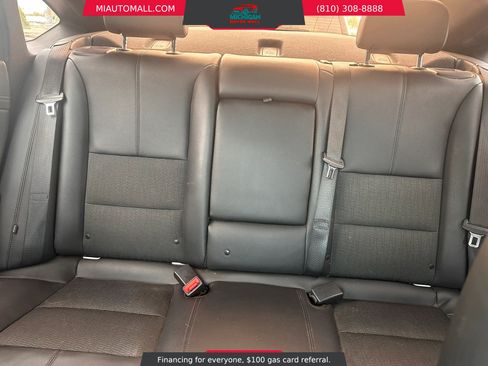 Used 2017 Chevrolet Impala LT FWD image 20