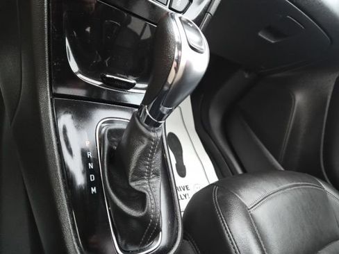 Used 2020 Buick Encore Essence w/ Experience Buick Package image 20