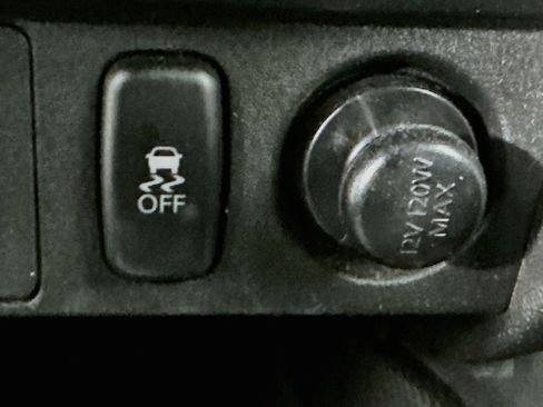 Used 2025 Mitsubishi Outlander Sport ES AWD/4WD image 24