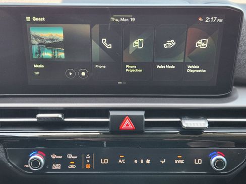 New 2026 Kia Sportage EX image 13