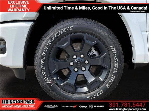 New 2026 RAM 1500 Big Horn w/ Night Edition AWD/4WD image 12