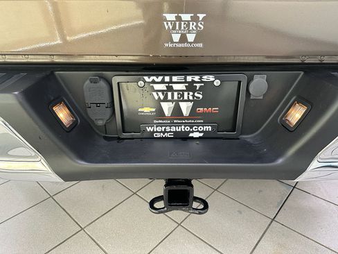 Used 2016 Ford F150 XLT w/ Trailer Tow Package AWD/4WD image 9