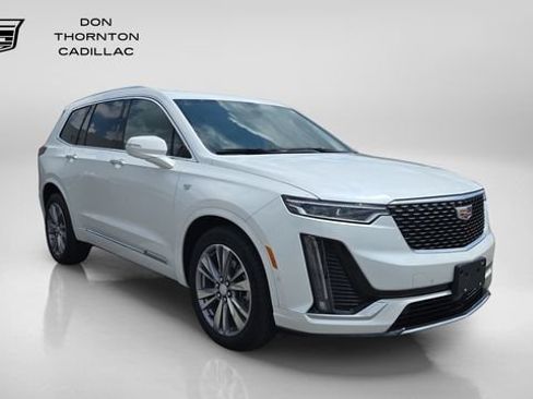 New 2025 Cadillac XT6 Premium Luxury w/ Platinum Package AWD/4WD image 3