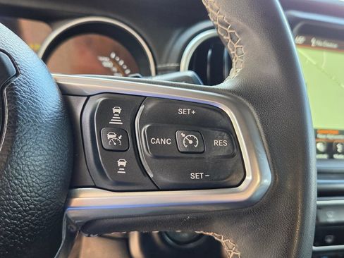 Used 2023 Jeep Wrangler Unlimited Sahara w/ Safety Group AWD/4WD image 23
