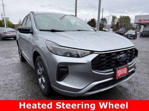 Used 2023 Ford Escape ST-Line image 5