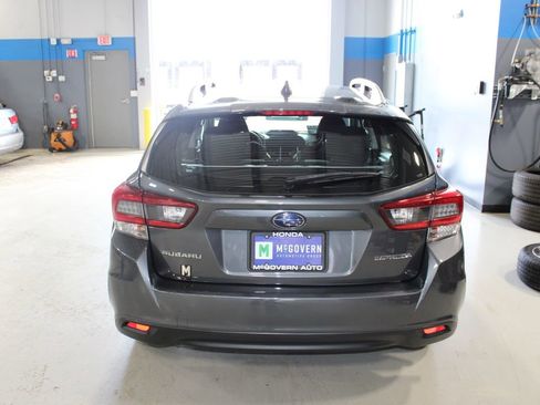 Used 2022 Subaru Impreza 2.0i Premium AWD/4WD image 37