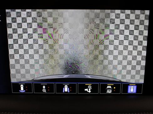 Used 2024 Chevrolet Tahoe Z71 image 22