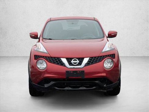 Used 2015 Nissan Juke S image 2
