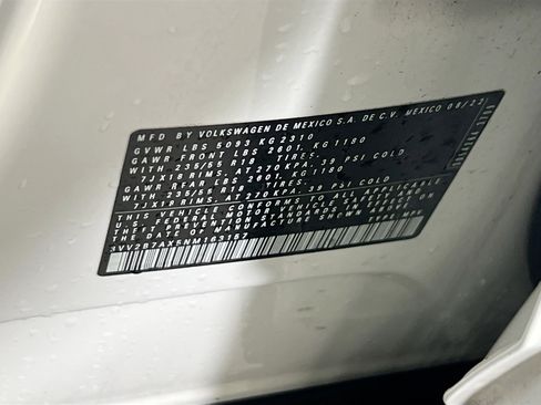 Used 2022 Volkswagen Tiguan SE image 31