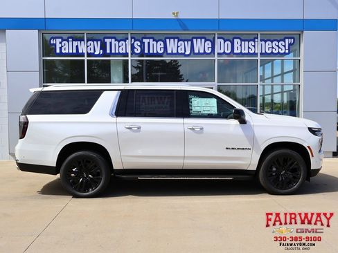 New 2025 Chevrolet Suburban Premier image 1