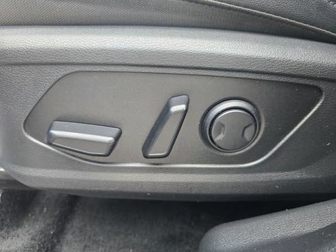 Used 2024 Kia Sportage EX AWD/4WD image 17