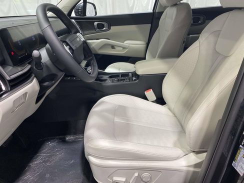 New 2026 Kia Sorento S AWD/4WD image 16
