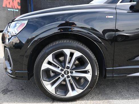 Used 2020 Audi Q3 2.0T Premium Plus w/ Premium Plus Package AWD/4WD image 25