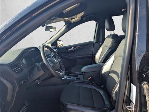 Used 2023 Ford Escape ST-Line w/ Tech Pack #1 FWD image 12