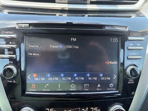 Used 2017 Nissan Murano SL w/ Cargo Package FWD image 15