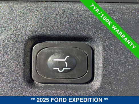 Certified 2025 Ford Expedition Tremor AWD/4WD image 16
