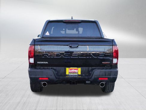 Certified 2025 Honda Ridgeline TrailSport image 6