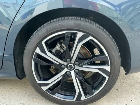 Certified 2024 Volvo S60 B5 Plus FWD image 9