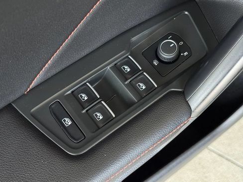 Used 2024 Volkswagen Tiguan Wolfsburg Edition AWD/4WD image 27