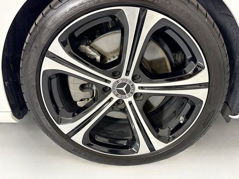 Certified 2025 Mercedes-Benz C 300 Sedan image 32