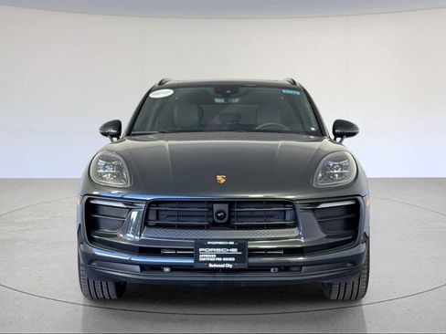 Certified 2026 Porsche Macan AWD/4WD image 11