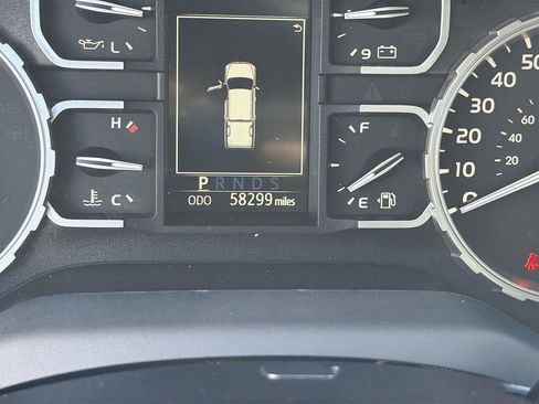 Used 2021 Toyota Tundra SR5 AWD/4WD image 11