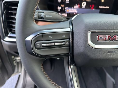 New 2026 GMC Canyon AT4 AWD/4WD image 17