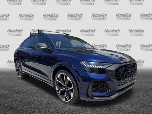 Used 2024 Audi RS Q8 AWD/4WD image 2
