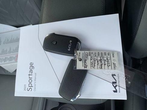 Used 2023 Kia Sportage X-Line w/ X-Line Premium Package AWD/4WD image 9