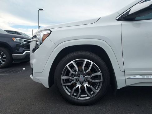 Used 2022 GMC Terrain Denali AWD/4WD image 16