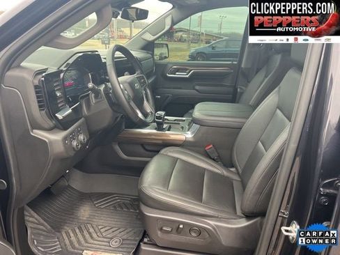 Used 2024 Chevrolet Silverado 1500 LT Trail Boss w/ Convenience Package II image 11