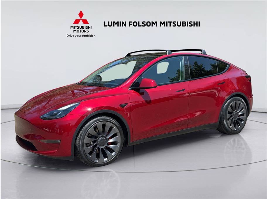 Used 2024 Tesla Model Y Performance AWD/4WD image 1