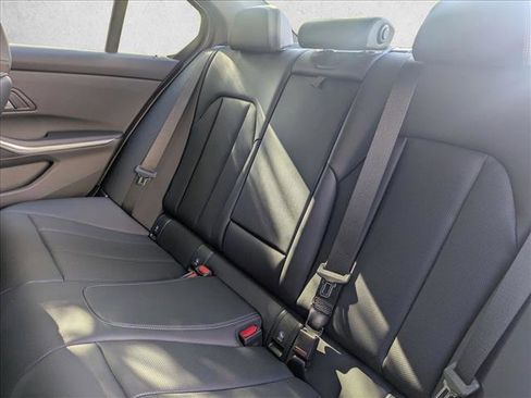 Used 2025 BMW 330i Sedan w/ Convenience Package image 17