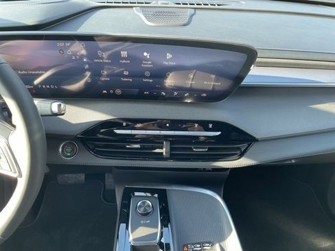 New 2026 Buick Enclave Sport Touring w/ Power Package image 19