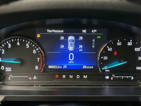 Used 2020 Ford Explorer XLT w/ Comfort Package image 24