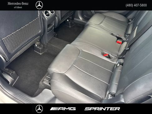 Used 2024 Mercedes-Benz GLB 250 image 21
