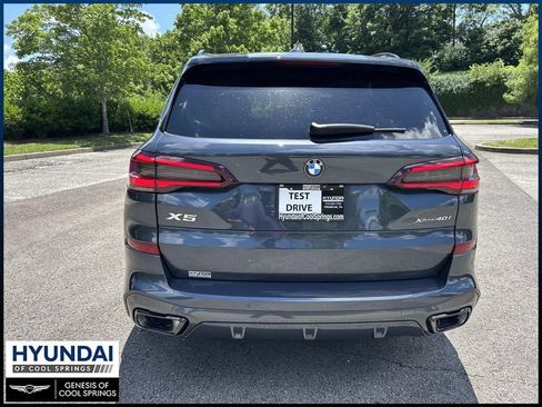 Used 2021 BMW X5 xDrive40i w/ M Sport Package AWD/4WD image 6