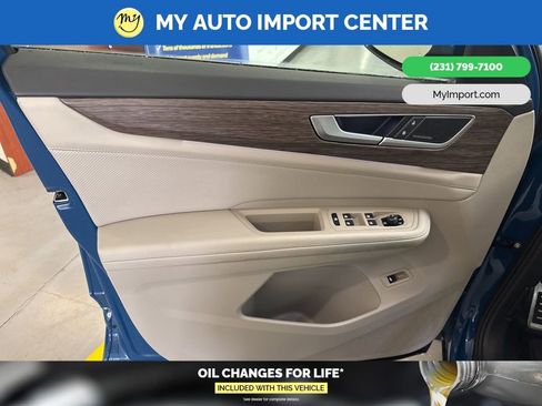 Used 2025 Volkswagen Atlas SEL Premium R-Line image 10